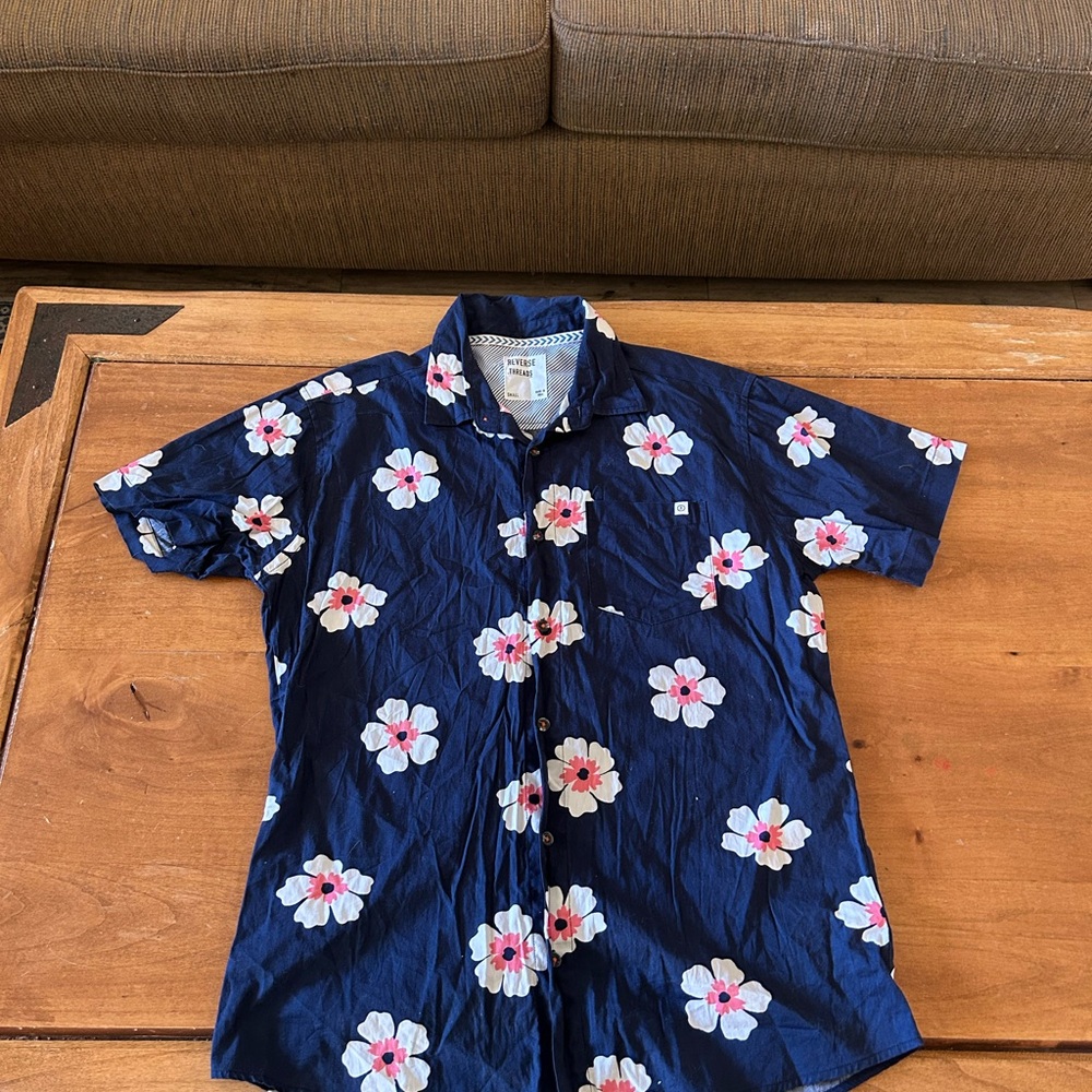 Navy Floral Short-Sleeve Button-Down Shirt
